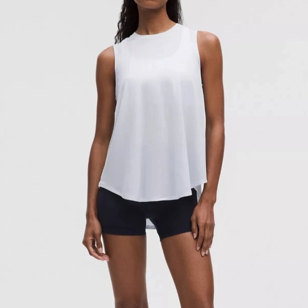Lululemon Lightweight Split-Back Training Tank / Starch Blue / Size L - LW1FAUS